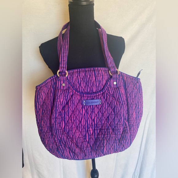 Vera Bradley Handbags - Vera Bradley Purse
